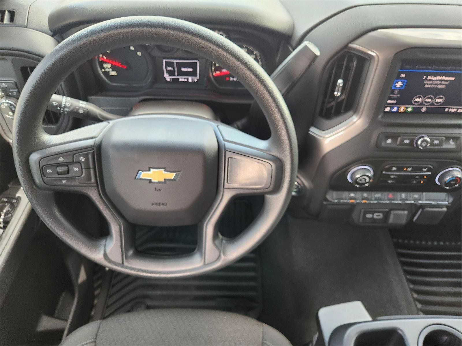 Certified 2026 Chevrolet Silverado 1500 Custom RWD image 27
