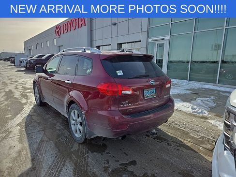 Used 2011 Subaru Tribeca Touring image 5