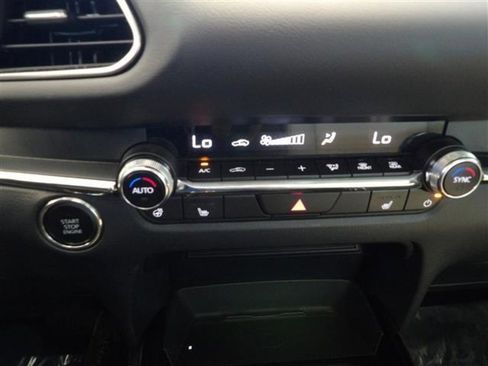 Certified 2025 MAZDA CX-30 2.5 Turbo w/ Premium Plus Pkg image 34