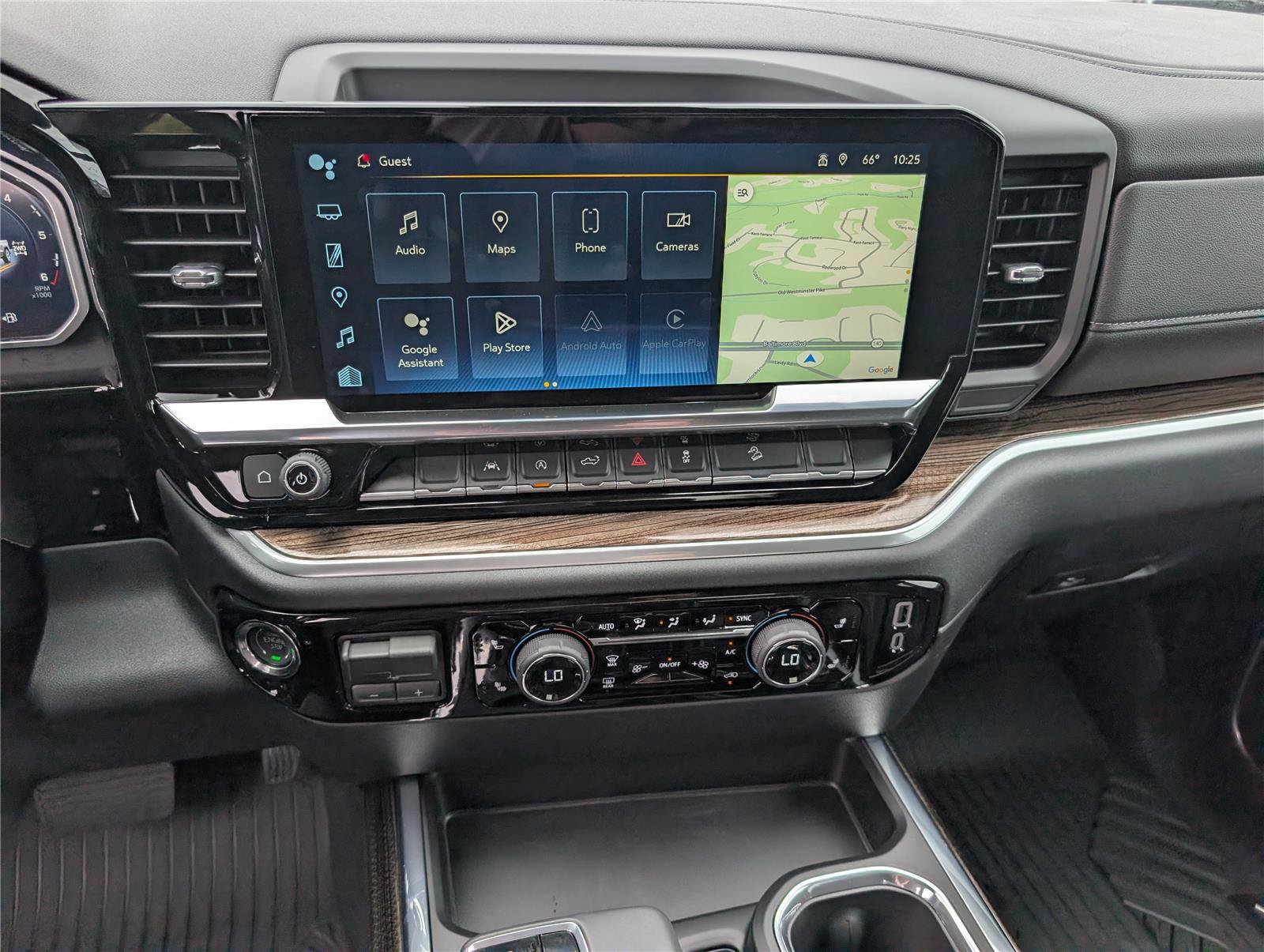 New 2026 Chevrolet Silverado 1500 RST w/ Dark Appearance Package AWD/4WD image 13