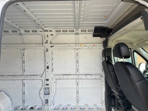 Used 2023 RAM ProMaster 2500 image 22