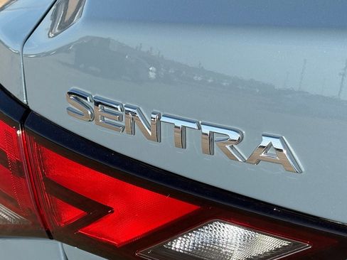 Certified 2025 Nissan Sentra SV FWD image 10
