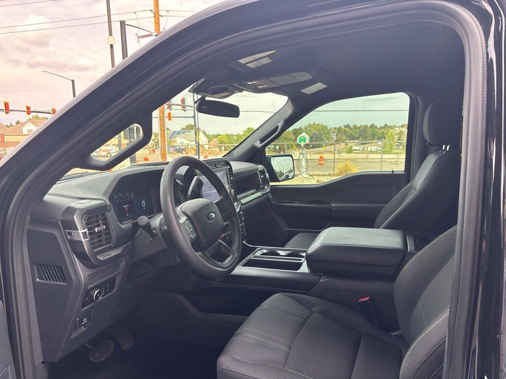 Used 2024 Ford F150 STX AWD/4WD image 9