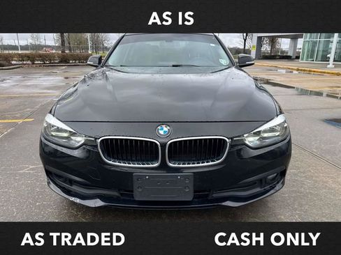 Used 2016 BMW 320i Sedan image 2