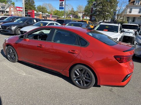 Used 2021 Kia Forte GT-Line w/ GT-Line Premium Package FWD image 3