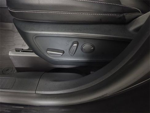 Used 2020 Ford Escape SEL image 18