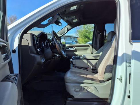 Used 2022 GMC Sierra 1500 SLT image 21