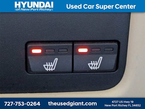 Used 2015 Volvo XC60 T6 Platinum image 16