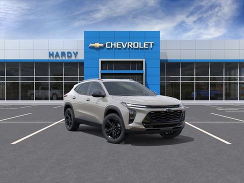 New 2026 Chevrolet Trax ACTIV w/ Driver Confidence Package FWD image 1