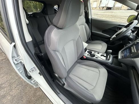 Certified 2025 Subaru Crosstrek 2.0i image 24