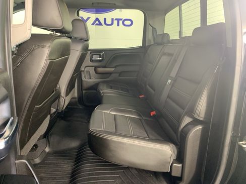 Used 2019 GMC Sierra 3500 Denali w/ Duramax Plus Package image 32