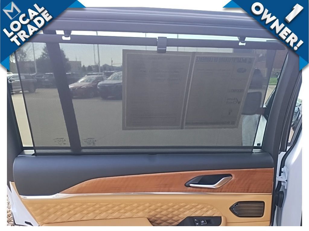 Used 2026 Jeep Grand Cherokee L Summit w/ Advanced Protech Group IV AWD/4WD image 33