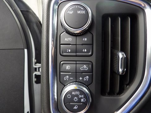 Used 2023 GMC Sierra 2500 AT4 w/ AT4 Preferred Package image 51