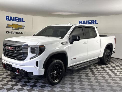 Used 2022 GMC Sierra 1500 AT4 w/ AT4 Preferred Package image 1
