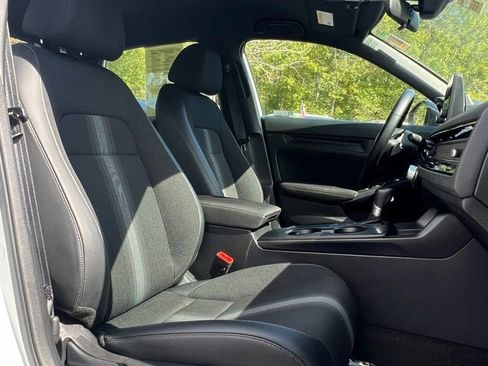 Used 2022 Honda Civic Sport image 13