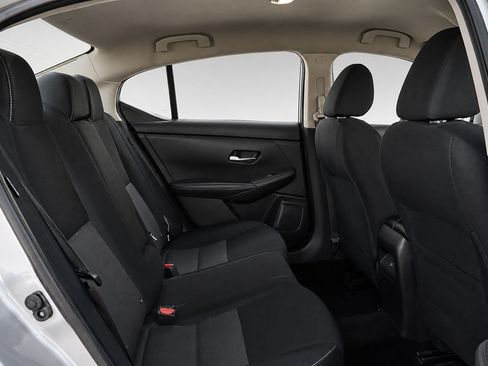 Used 2020 Nissan Sentra SV FWD image 14