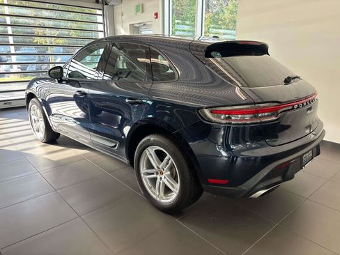 Used 2023 Porsche Macan AWD/4WD image 4