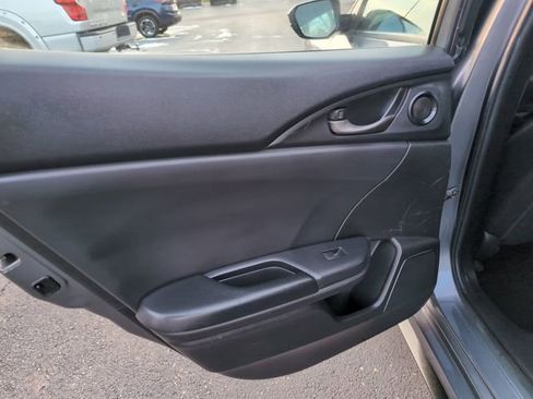 Used 2021 Honda Civic Sport image 10