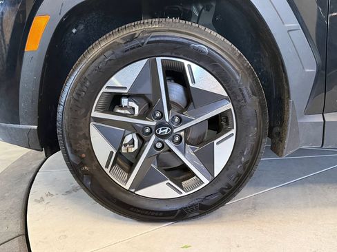 Used 2025 Hyundai Tucson SEL AWD/4WD image 23