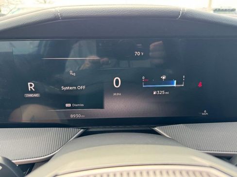 Used 2025 Nissan Murano SV image 22