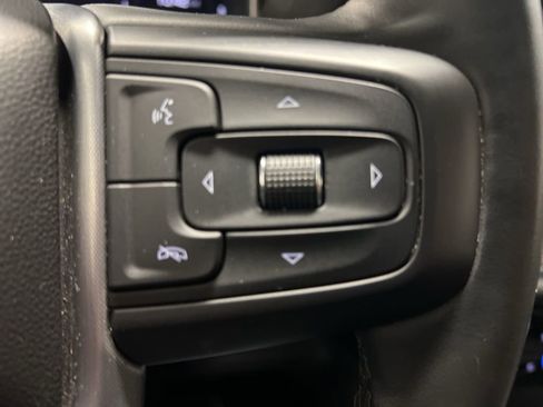 Certified 2024 GMC Sierra 1500 SLT image 15