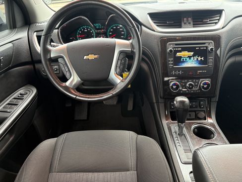 Used 2016 Chevrolet Traverse LT AWD/4WD image 7