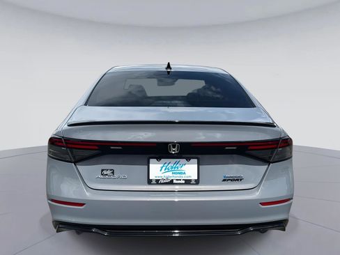 Used 2023 Honda Accord Sport image 5