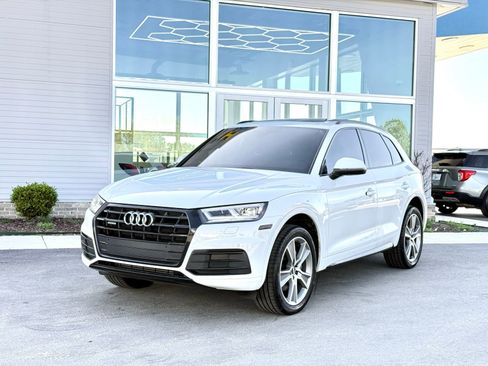 Used 2020 Audi Q5 2.0T Premium Plus w/ Premium Plus Package image 2