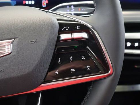 New 2026 Cadillac Lyriq Signature Luxury image 16