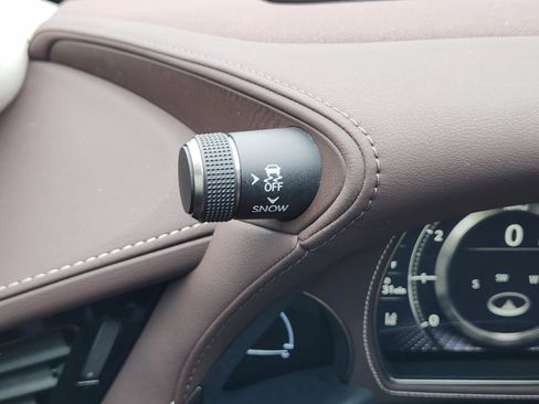 Used 2020 Lexus LS 500 500 Base w/ Interior Upgrade Package image 29