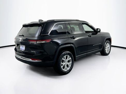 Used 2023 Jeep Grand Cherokee Limited AWD/4WD image 5