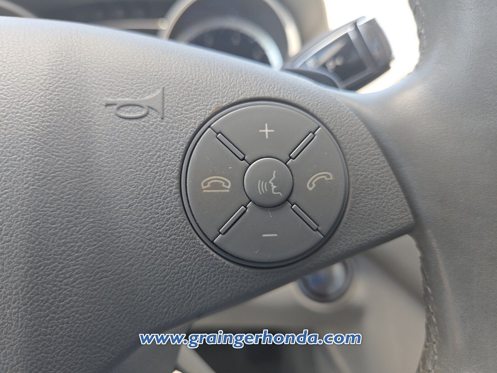 Used 2012 Mercedes-Benz GL 450 4MATIC image 15