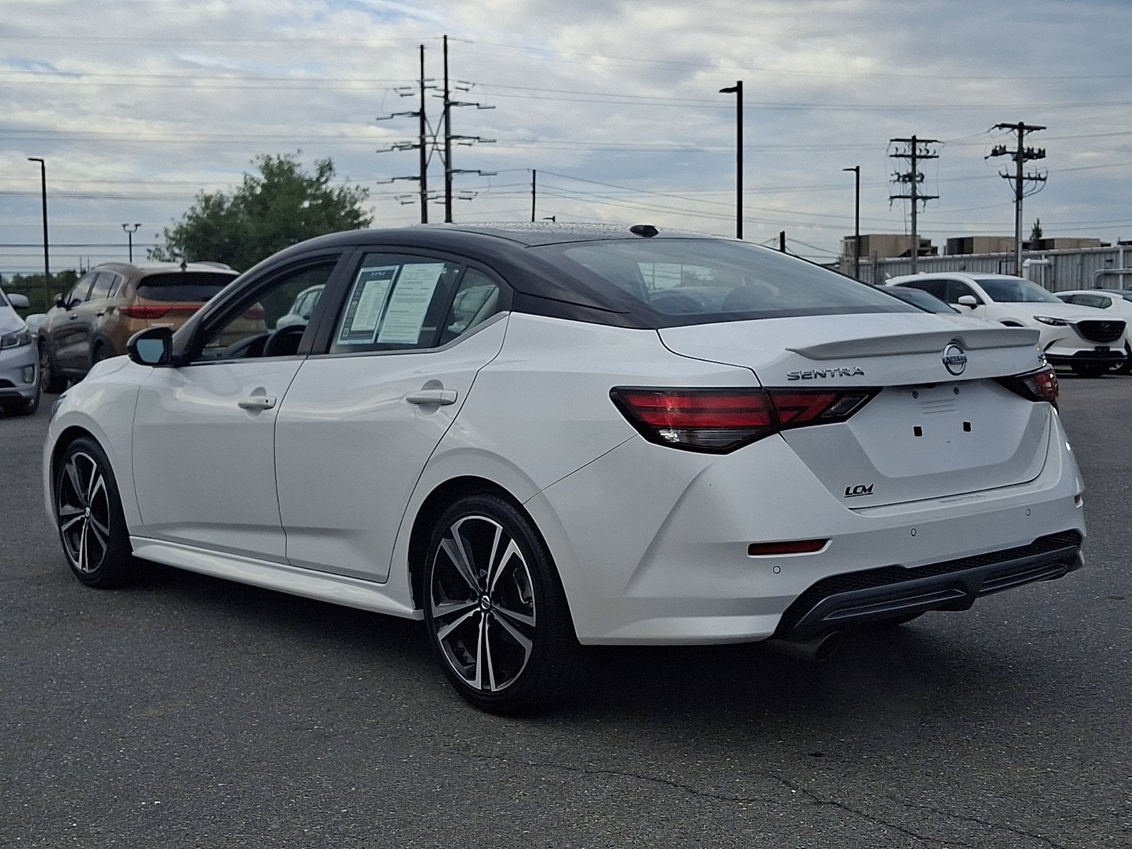 Used 2022 Nissan Sentra SR FWD image 6