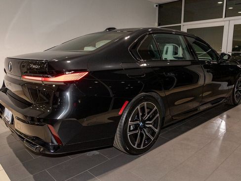 New 2026 BMW 760i xDrive w/ Executive Package image 5
