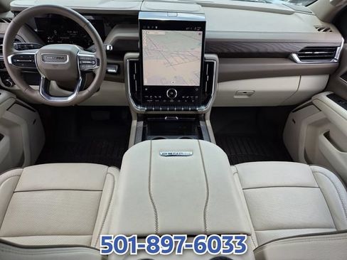 Used 2026 GMC Yukon Denali AWD/4WD image 12