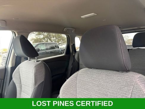 Used 2023 Nissan Rogue SV image 11