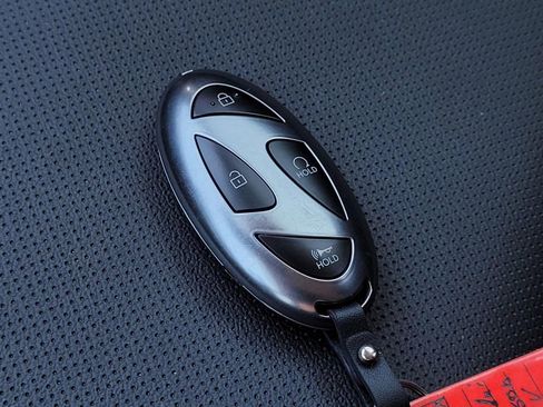 Used 2025 Hyundai Tucson SEL image 24