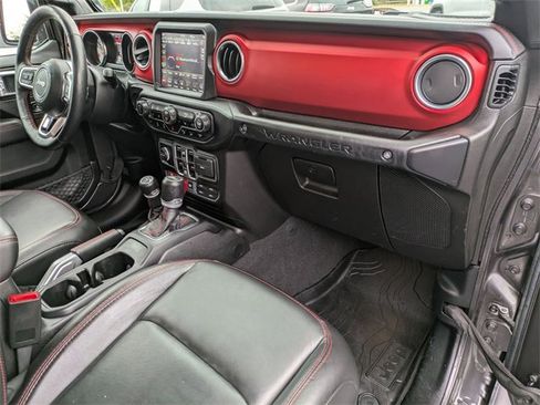 Certified 2020 Jeep Wrangler Unlimited Rubicon image 30