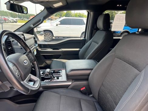 Used 2022 Ford F150 XLT w/ Equipment Group 302A High AWD/4WD image 11