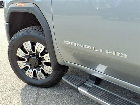 New 2026 GMC Sierra 2500 Denali w/ Denali Reserve Package image 6