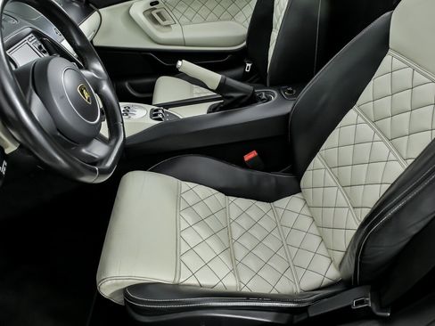 Used 2013 Lamborghini Gallardo LP 560-4 AWD/4WD image 19