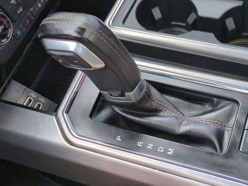 Used 2020 Ford F150 Platinum w/ Equipment Group 701A Luxury AWD/4WD image 34