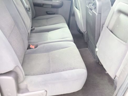 Used 2007 Chevrolet Silverado 2500 LT AWD/4WD image 40