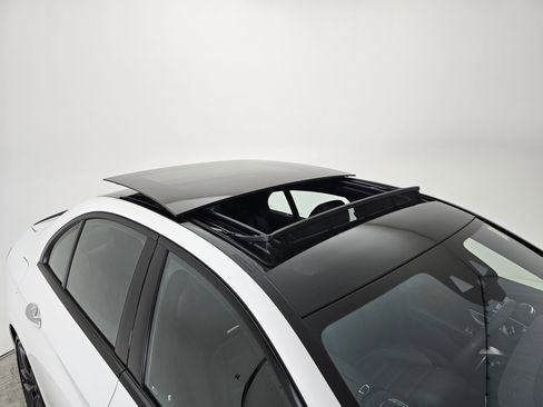 Used 2023 Mercedes-Benz E 53 AMG 4MATIC Sedan image 43