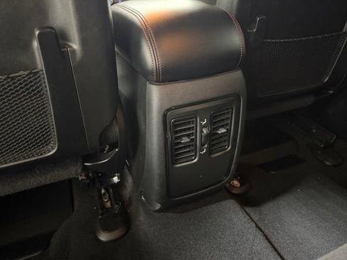 Certified 2023 Dodge Durango GT AWD/4WD image 21