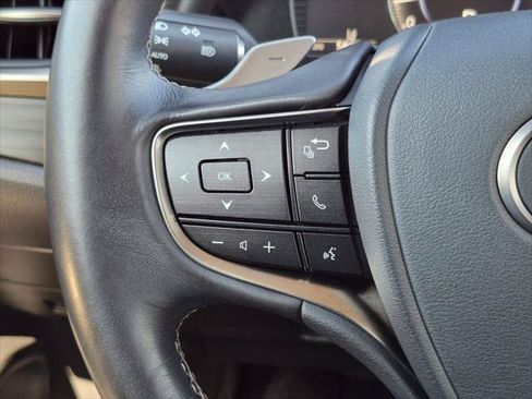 Used 2019 Lexus ES 350 w/ Premium Package FWD image 14