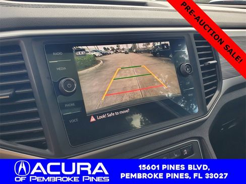 Used 2021 Volkswagen Atlas Cross Sport SE w/ Panoramic Sunroof Package image 29