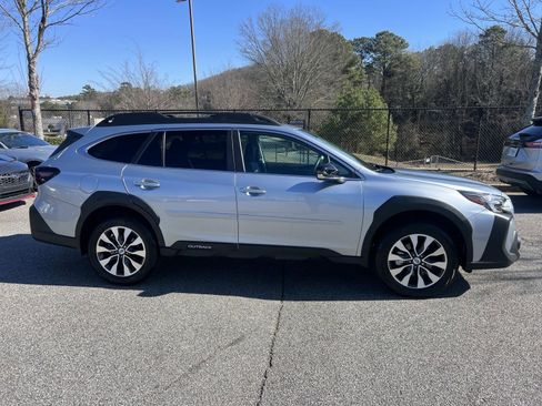 Certified 2025 Subaru Outback Limited w/ Popular Package #2 image 8