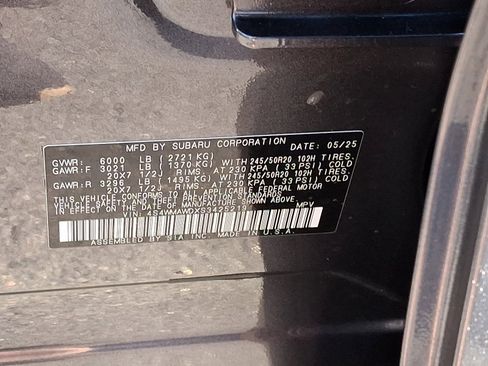 Certified 2025 Subaru Ascent Bronze Edition AWD/4WD image 29