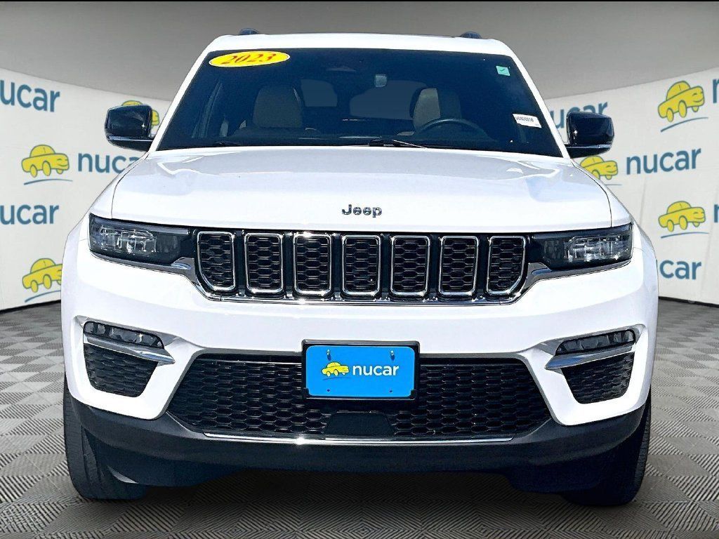 Used 2023 Jeep Grand Cherokee 4WD 4xe image 2
